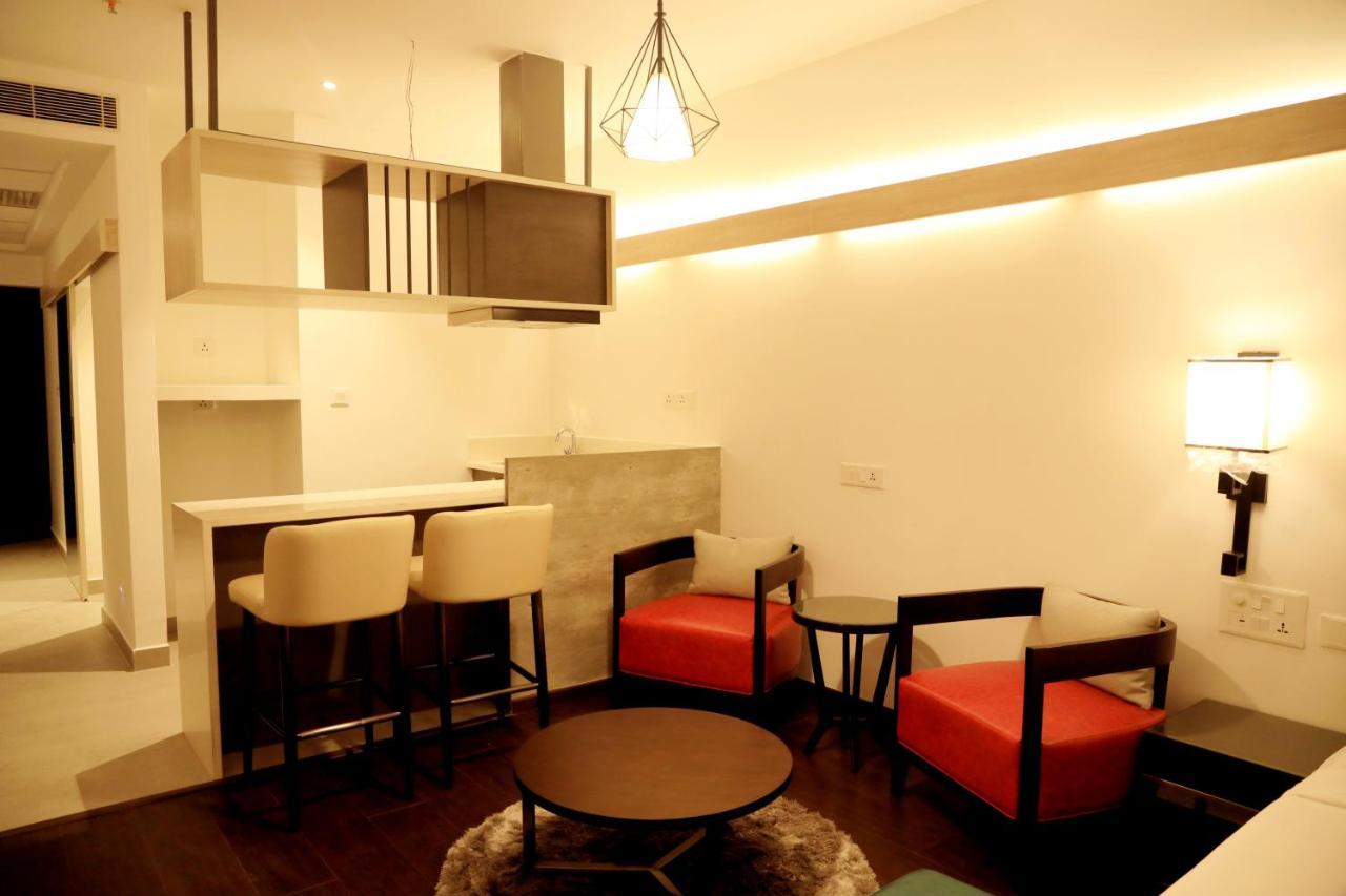 Hotel Deccan Serai Grande, Gachibowli, Hyderabad Exterior foto